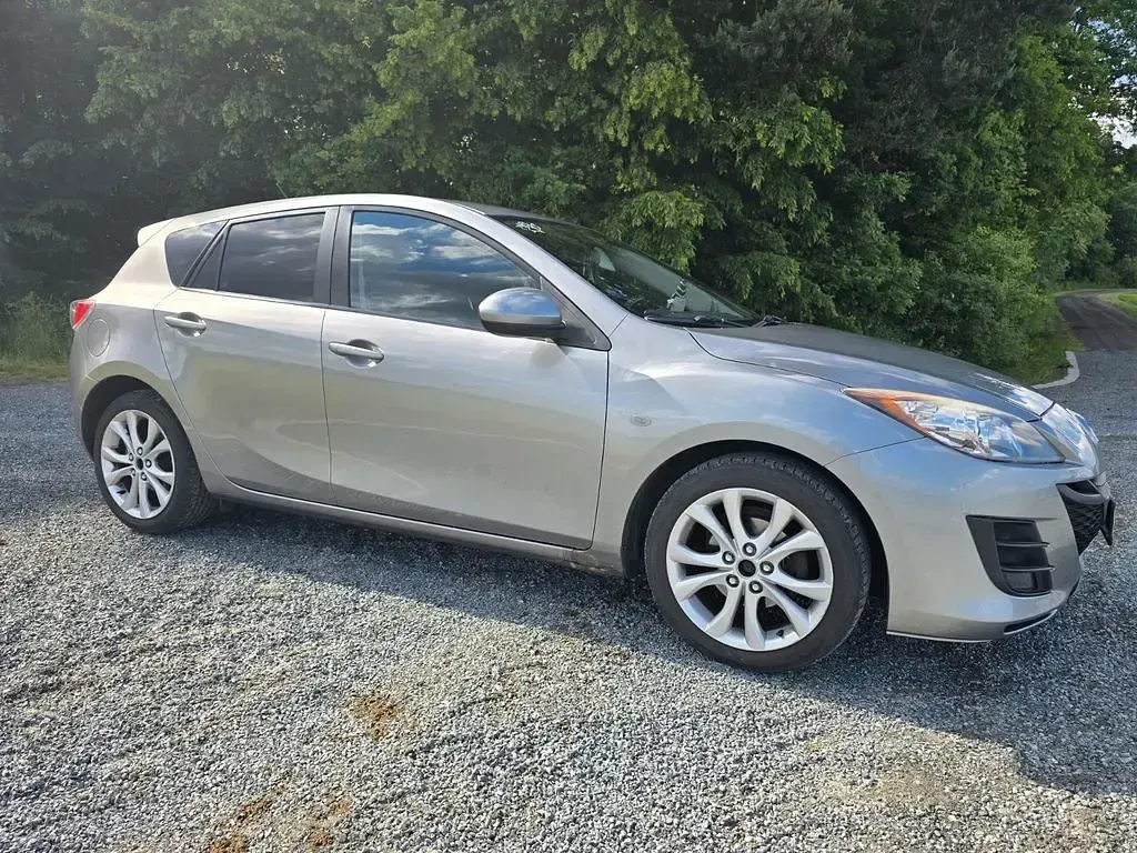 Gebraucht Mazda 3 Center-Line 105 PS (77 kW) 2010 Silber Limousine