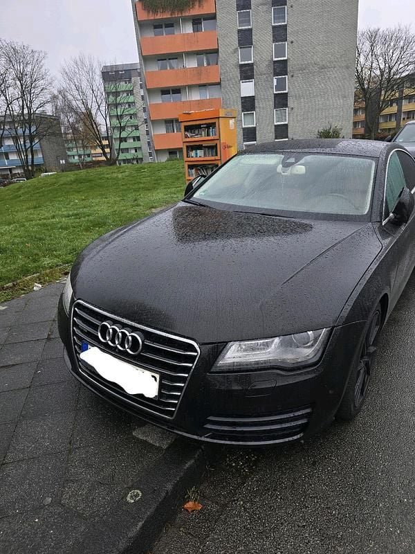 Braun Gebraucht 2011 Audi A7 Limousine | 11.000 € (Fairer Preis) - Bild 1/4