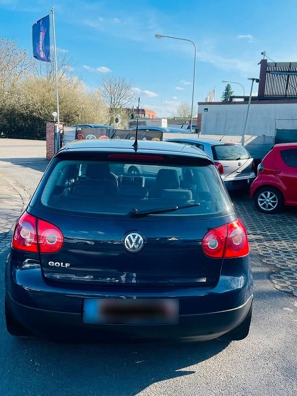 Gebraucht VW Golf V 80 PS (58 kW) 2007 Blau Limousine