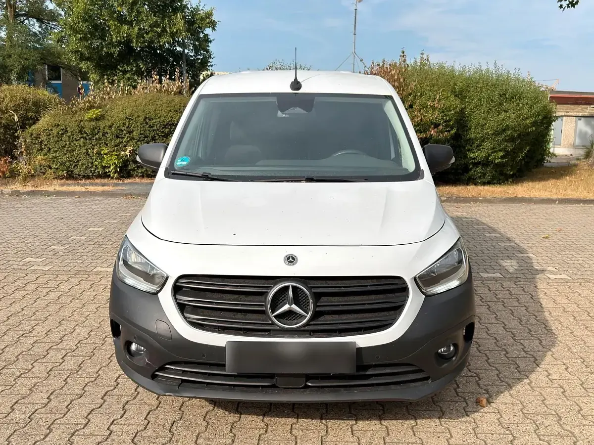 Gebraucht Mercedes Citan 110 95 PS (69 kW) 2022 Weiß Van / Kleinbus