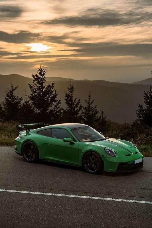 Gebraucht Porsche 911 GT3 510 PS (375 kW) 2021 M6c pythongrün Coupé