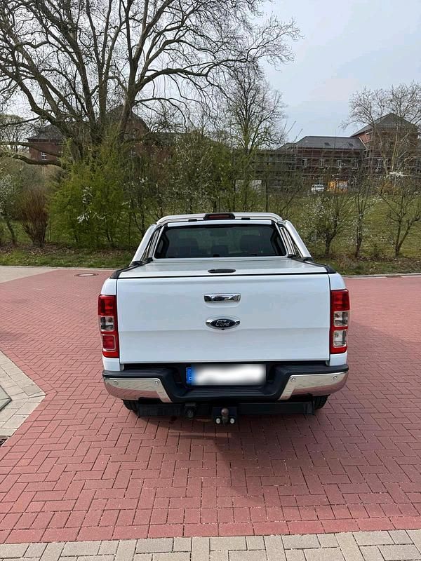 Gebraucht Ford Ranger Limited 170 PS (125 kW) 2021 Weiß Pickup