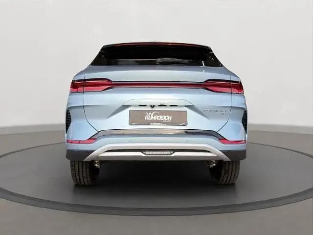 Neu BYD Seal U Boost 218 PS (160 kW) 2025 Beige SUV