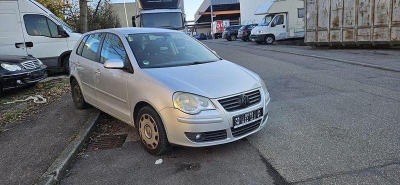 Gebraucht VW Polo Comfortline 60 PS (44 kW) 2007 Silber Kleinwagen