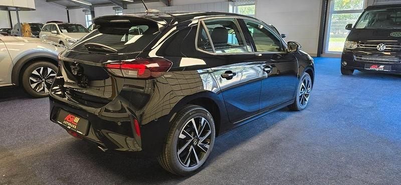Gebraucht Opel Corsa 101 PS (74 kW) 2025 Schwarz Limousine
