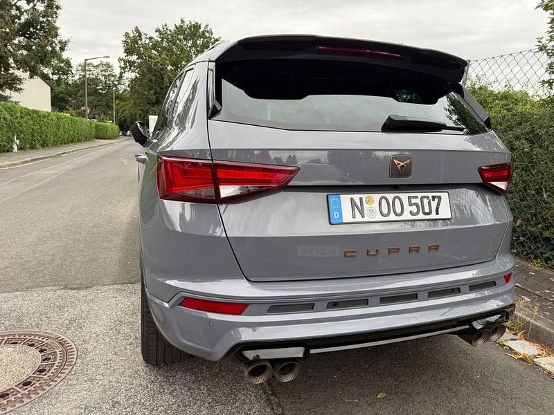 Grau Gebraucht 2020 Cupra Ateca Limited Edition SUV | 32.900 € (Fairer Preis) - Bild 1/4