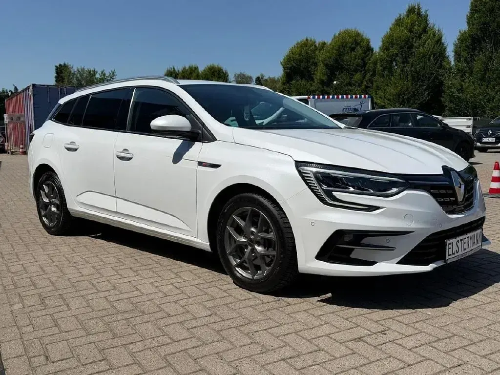 Gebraucht Renault Mégane IV Engineered 158 PS (116 kW) 2021 Weiß Limousine