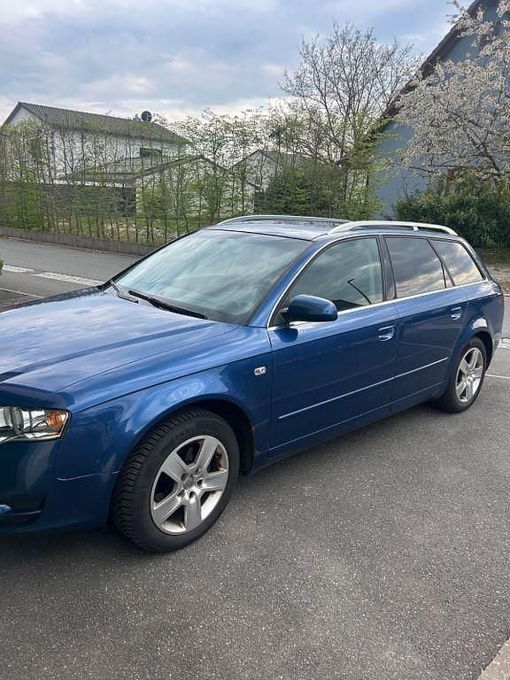 Gebraucht Audi A4 Basis 140 PS (102 kW) 2007 Blau Kombi