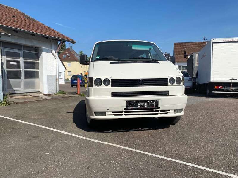 Weiß Gebraucht 1994 VW T4 Van | 16.000 € - Bild 1/4