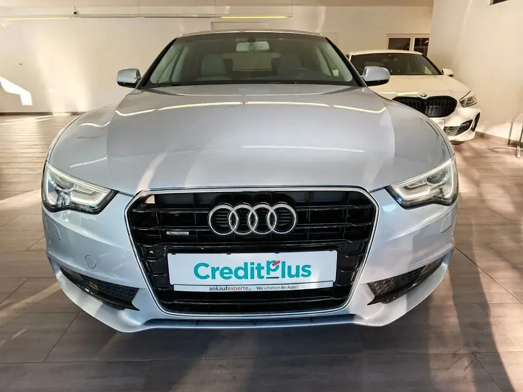Gebraucht Audi A5 Sportback Sport 190 PS (139 kW) 2014 Silber Kleinwagen