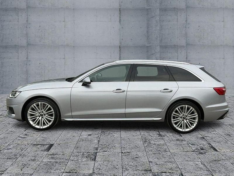Gebraucht Audi A4 Advanced 136 PS (100 kW) 2023 Florettsilber metallic Kombi