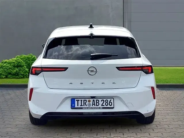 Gebraucht Opel Astra Elegance 131 PS (96 kW) 2023 Kleinwagen