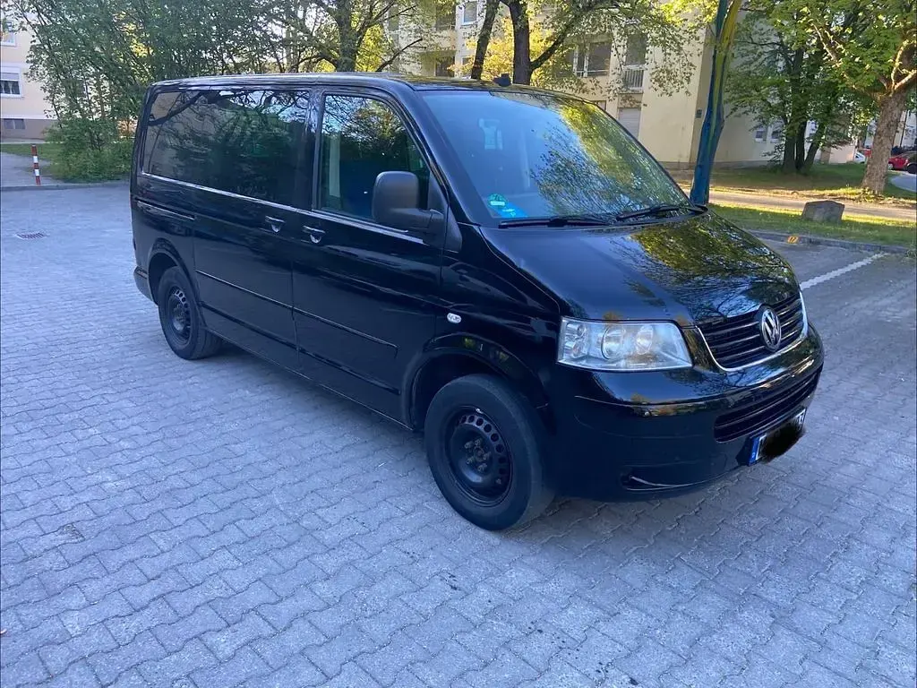 Second-hand VW T5 131 CP (96 kW) 2007 Negru Van