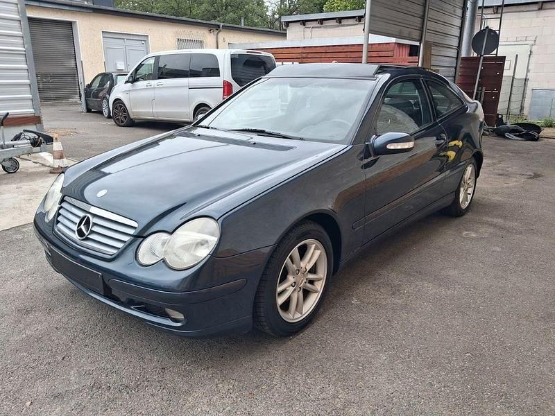 Schwarz Gebraucht 2003 Mercedes CL200 Coupé | 6.999 € - Bild 1/4