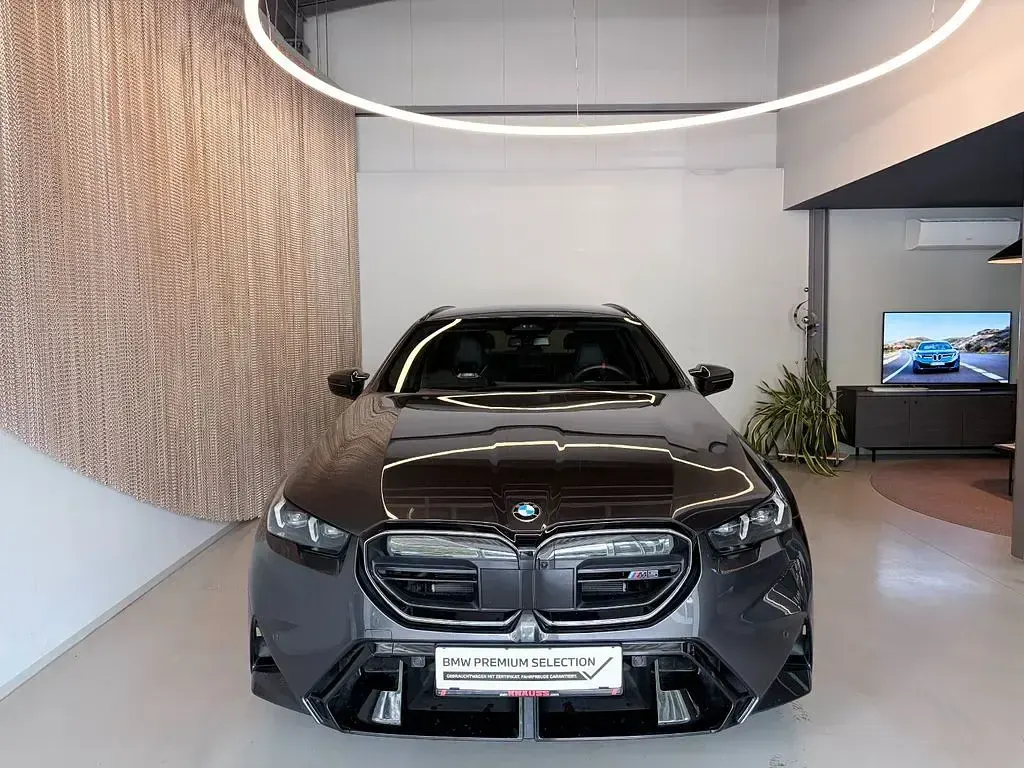Gebraucht BMW M5 Performance 585 PS (430 kW) 2025 Grau Kombi