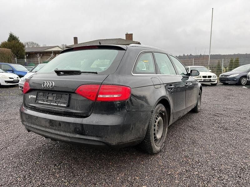 Gebraucht Audi A4 Attraction 150 PS (110 kW) 2015 Schwarz Kombi