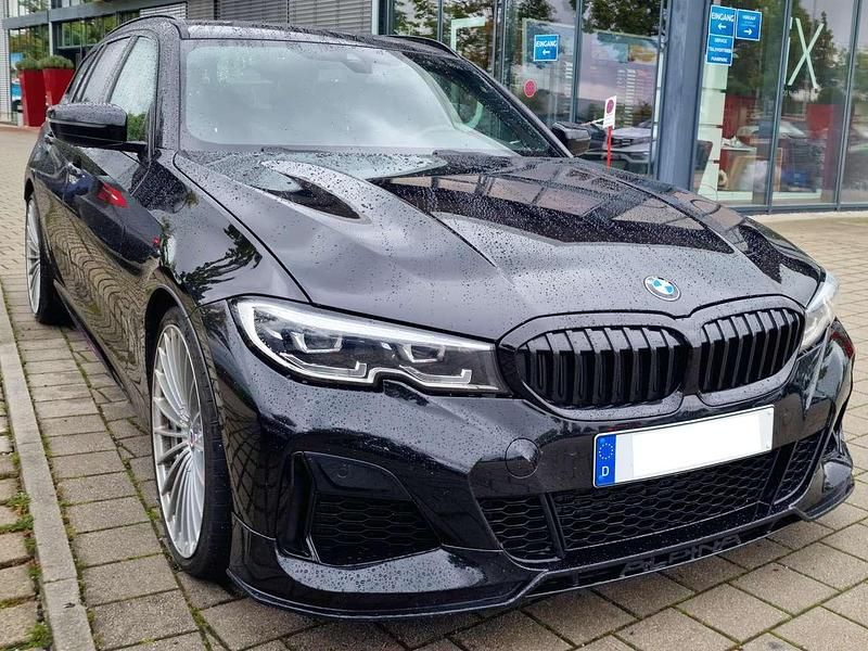 Schwarz Gebraucht 2020 BMW 340 Shadowline Kombi | 47.900 € - Bild 1/4