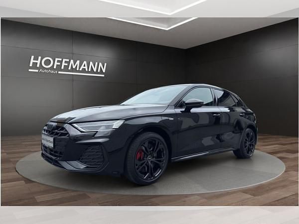 Schwarz (mythosschwarz) Neu 2025 Audi A3 Sportback e-tron Ambiente Limousine | 46.531 € (Teuer) - Bild 1/4
