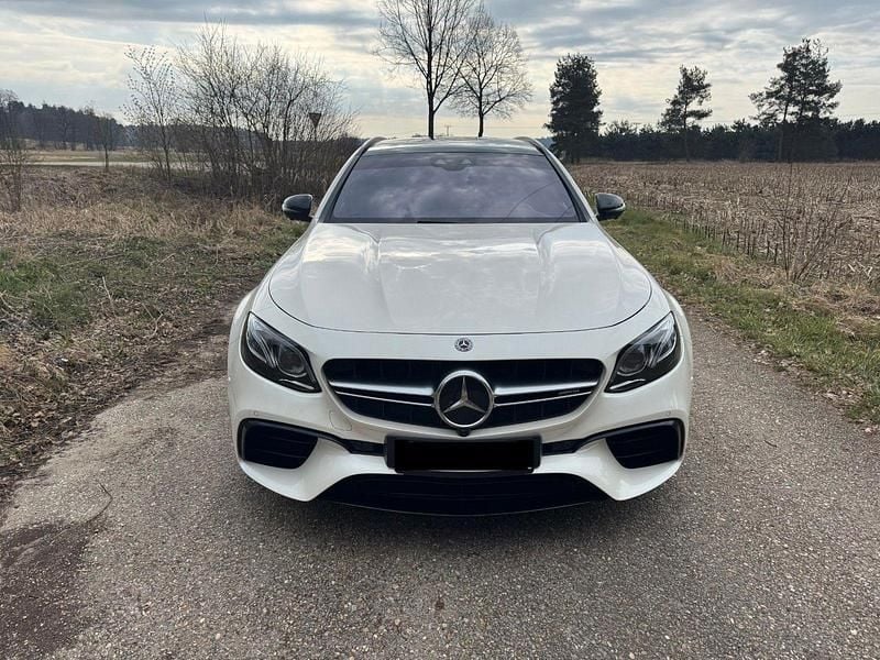 Gebraucht Mercedes E63S AMG 612 PS (450 kW) 2019 Weiß Kombi
