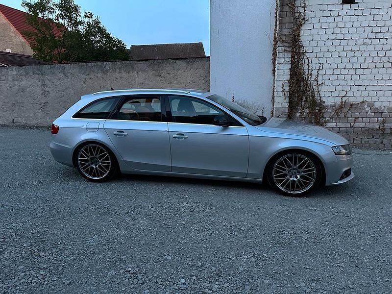 Silber Gebraucht 2008 Audi A4 Kombi | 5.400 € (Fairer Preis) - Bild 1/4