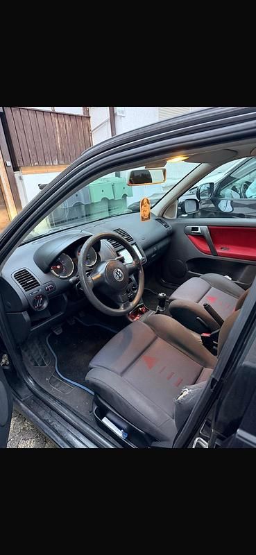 Gebraucht VW Polo 60 PS (44 kW) 2001 Schwarz Kleinwagen