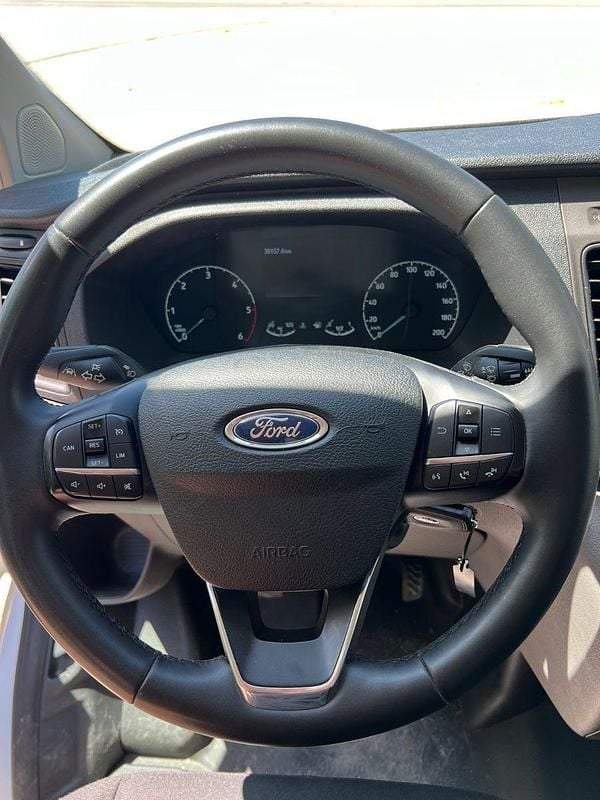 Gebraucht Ford Transit Custom 131 PS (96 kW) 2022 Weiß Van / Kleinbus