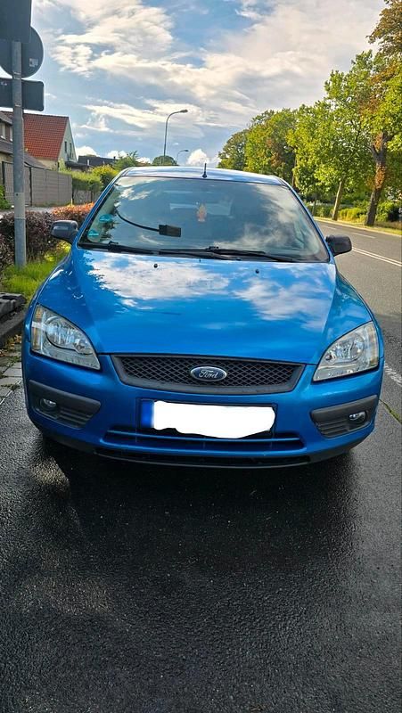 Gebraucht Ford Focus 2005 Blau Limousine