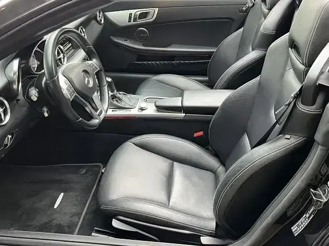 Gebraucht Mercedes SLK200 184 PS (135 kW) 2015 Schwarz Cabrio