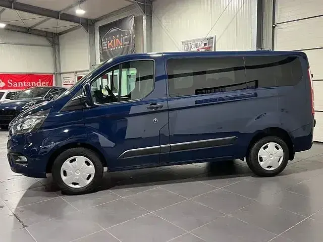 Usata Ford Transit Custom 107 CV (78 kW) 2020 Blu Station wagon