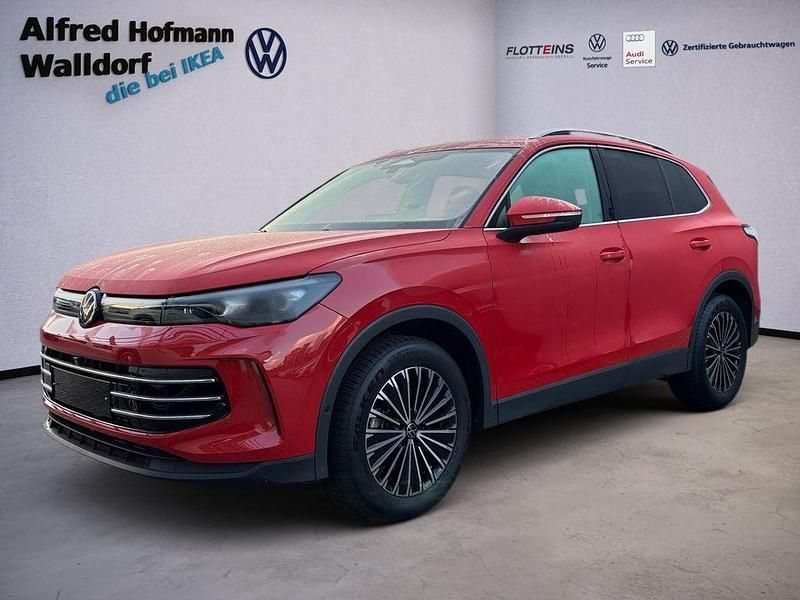 Rot Gebraucht 2024 VW Tiguan S SUV | 46.310 € - Bild 1/4