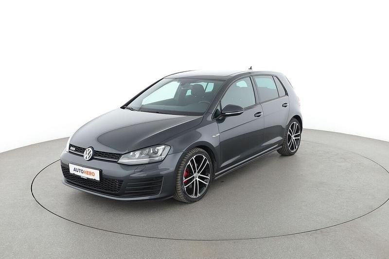 Grau Gebraucht 2015 VW Golf VII GTD Limousine | 17.690 € (Fairer Preis) - Bild 1/3