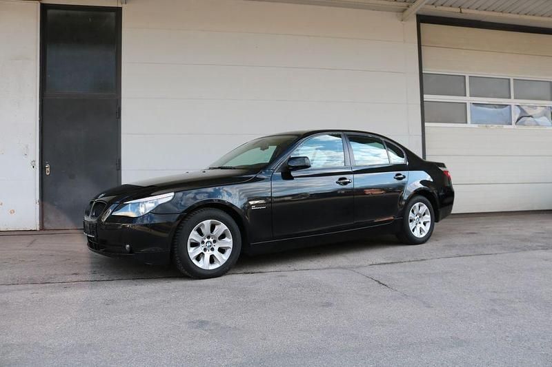 Gebraucht BMW 520 170 PS (125 kW) 2004 Schwarz Limousine