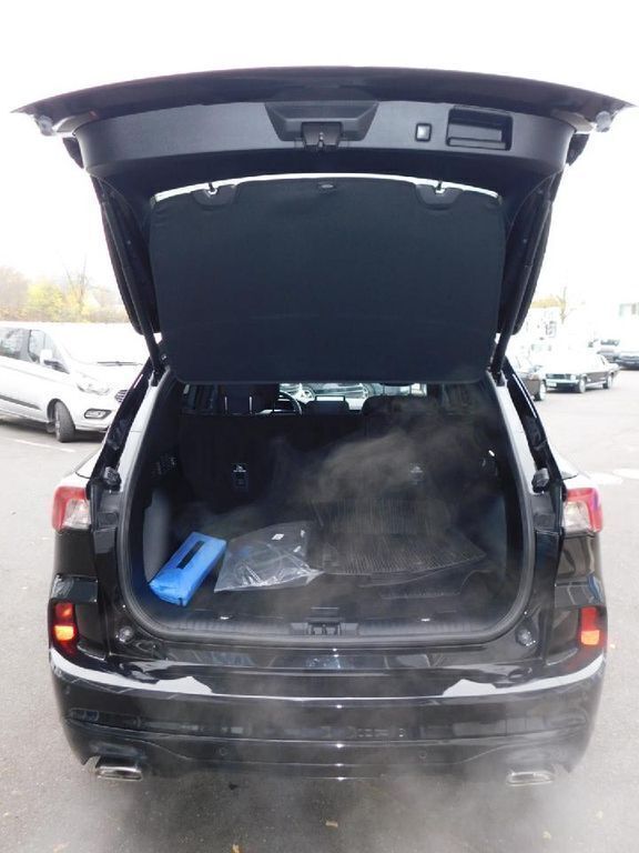 Gebraucht Ford Kuga ST-Line 152 PS (111 kW) 2022 Schwarz SUV