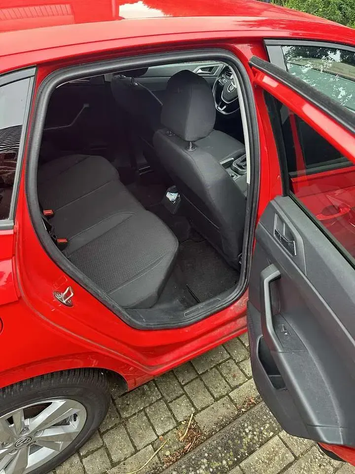 Gebraucht VW Polo Comfortline 95 PS (69 kW) 2019 Rot Kleinwagen