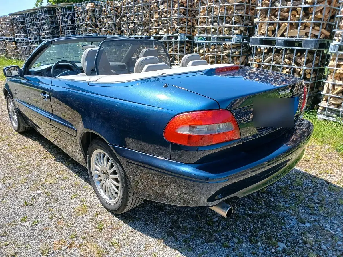 Gebraucht Volvo C70 163 PS (119 kW) 2002 Blau Cabrio