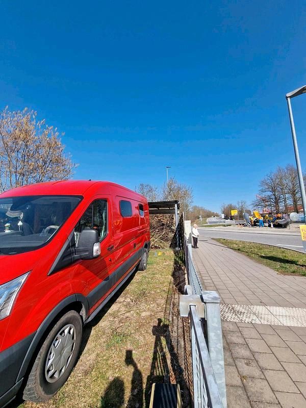Second-hand Ford Transit 170 CP (125 kW) 2018 Roșu Van