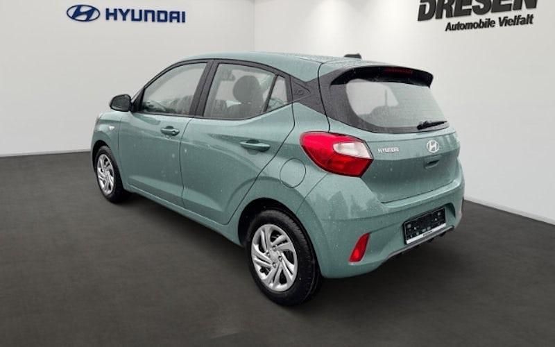 Neu Hyundai i10 Select 63 PS (46 kW) 2025 Gruen Kleinwagen
