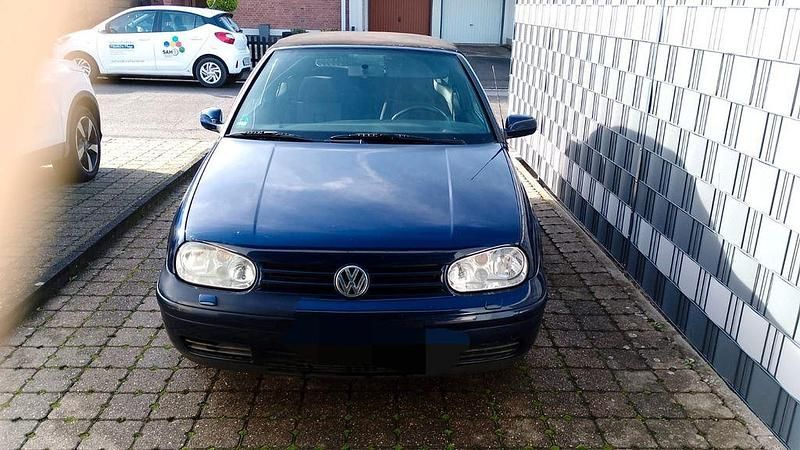 Gebraucht VW Golf Cabriolet 116 PS (85 kW) 2001 Blau Cabrio