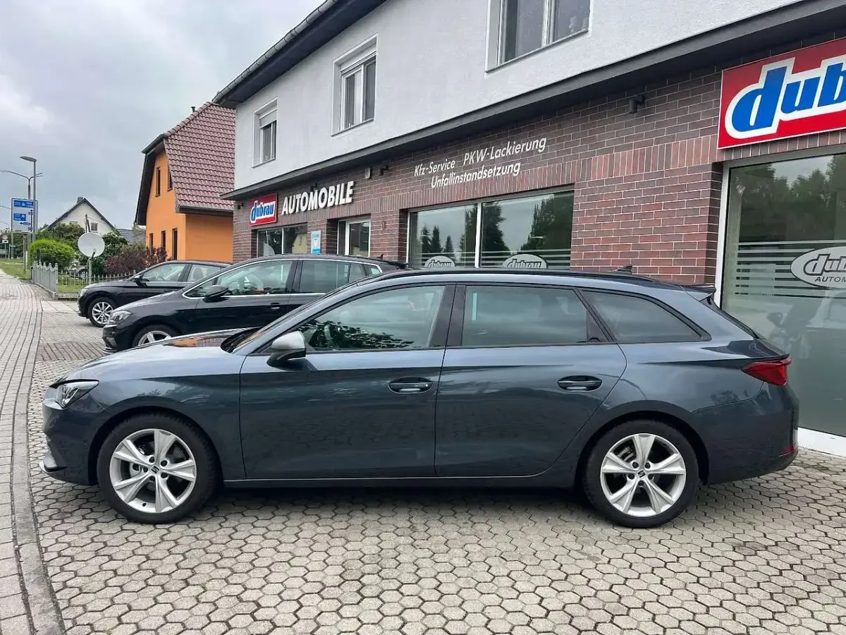 Gebraucht Seat Leon FR 150 PS (110 kW) 2024 "magnetic tech" Kombi