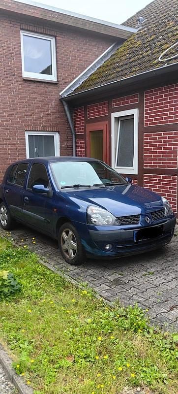 Blau Gebraucht 2002 Renault Clio II Kleinwagen | 2.300 € - Bild 1/4