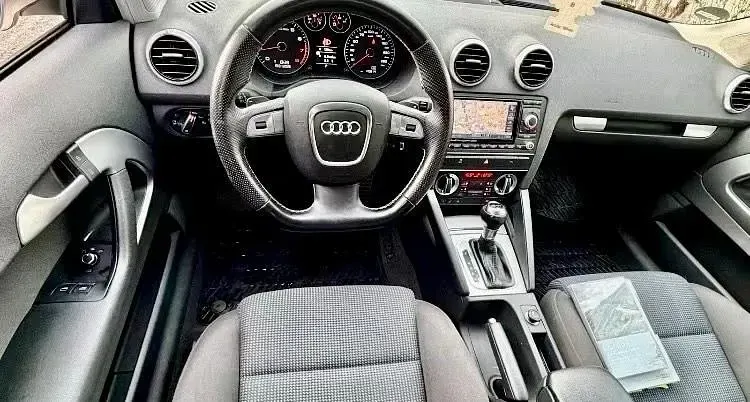 Gebraucht Audi A3 160 PS (117 kW) 2011 Grau Kleinwagen