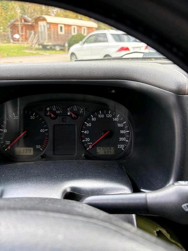 Gebraucht VW T4 88 PS (64 kW) 2002 Weiß Van