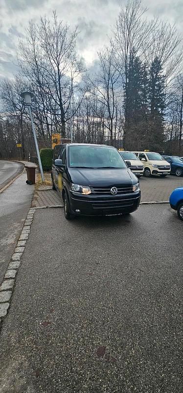 Gebraucht VW T5 180 PS (132 kW) 2013 Schwarz Van