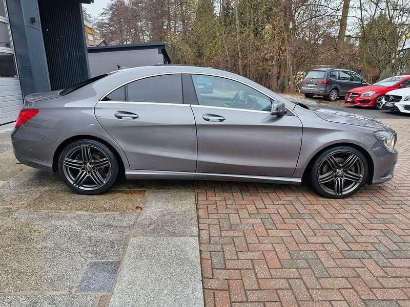 Gebraucht Mercedes CLA250 211 PS (155 kW) 2017 Other Limousine
