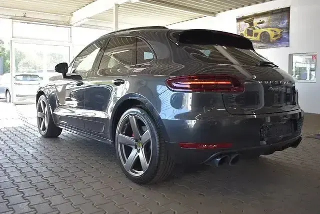 Gebraucht Porsche Macan Turbo Performance Package 441 PS (324 kW) 2018 Andere SUV
