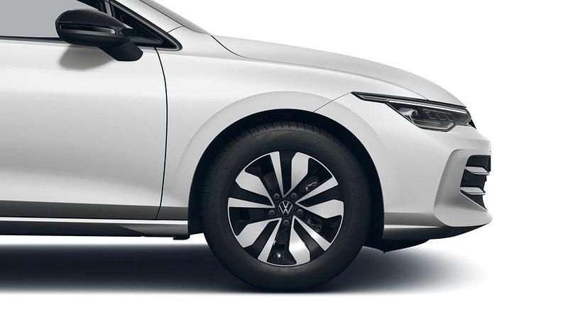 Gebraucht VW Golf VIII Goal 150 PS (110 kW) 2025 Oryxweiß perlmutteffekt Limousine