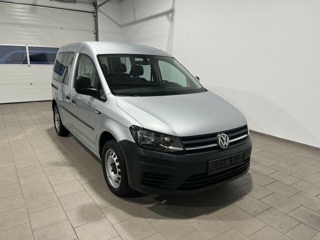 Gebraucht VW Caddy 125 PS (91 kW) 2018 Reflexsilber (metallic) Van / Kleinbus