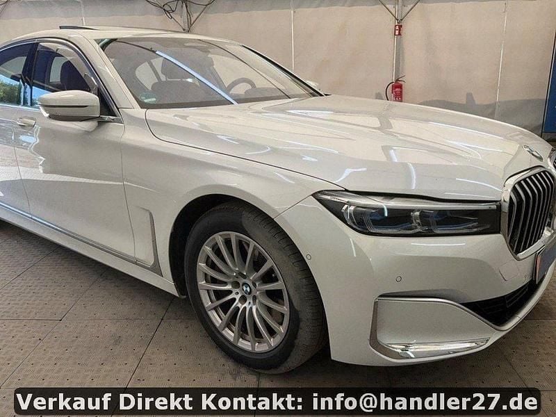 Gebraucht BMW 740 320 PS (235 kW) 2020 Weiß Limousine