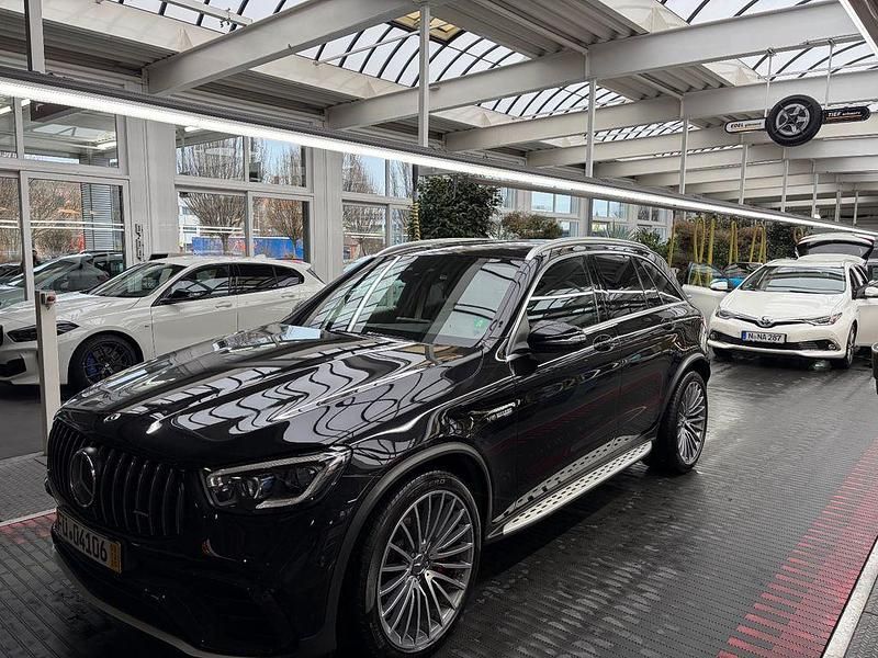 Schwarz Gebraucht 2019 Mercedes GLC63 AMG AMG SUV | 52.900 € (Guter Preis) - Bild 1/4