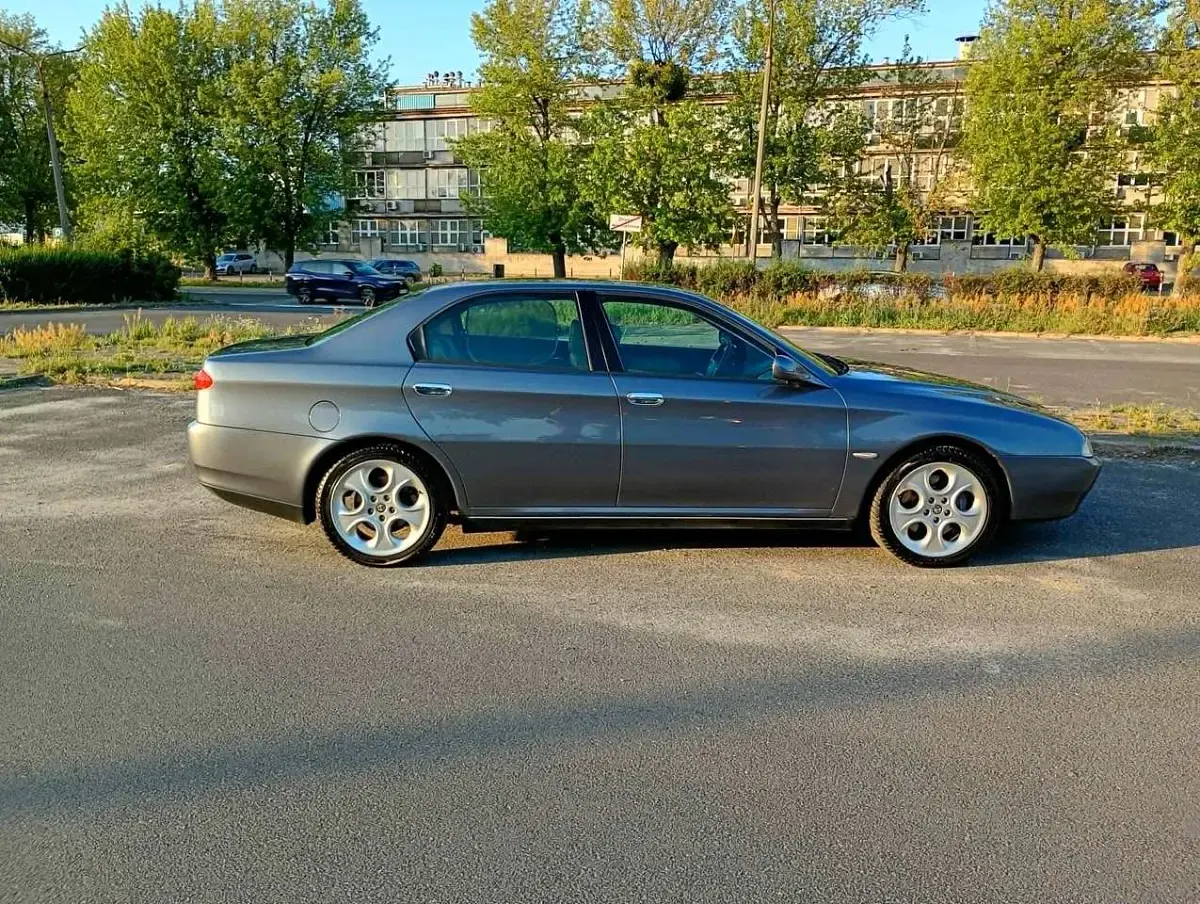 Gebraucht Alfa Romeo 166 226 PS (166 kW) 1999 Grau Limousine